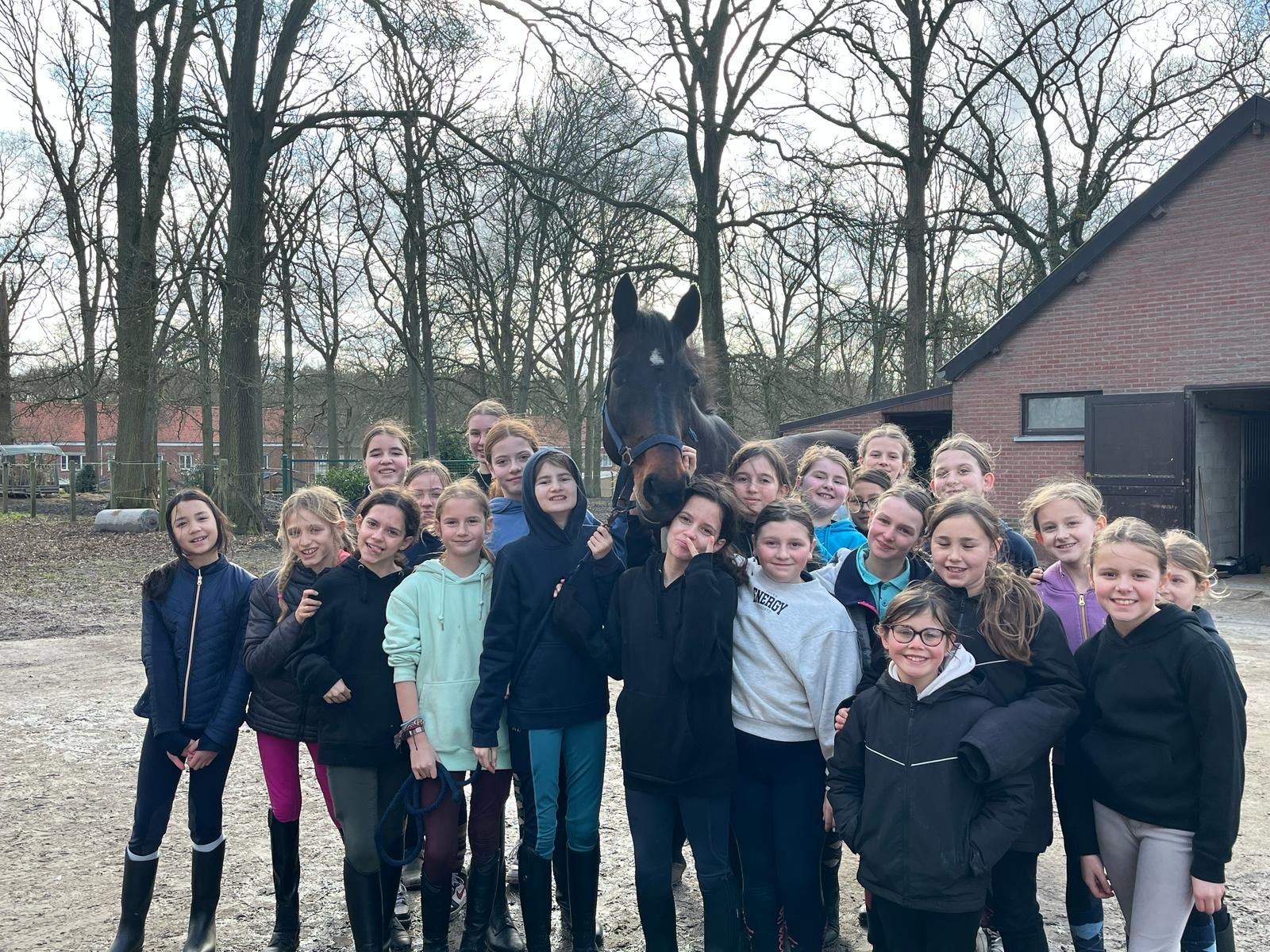 Groepsfoto van het Jeugdcomité